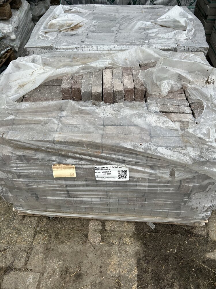 Abbeystones 20x5x7cm Montecassino partij 17,28m&sup2;