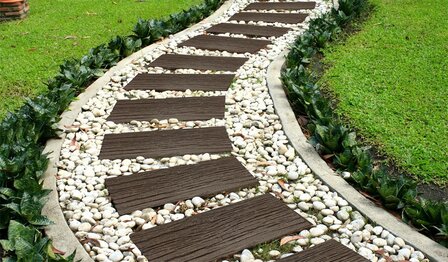 Railroad Tie Stepping Stone Brown